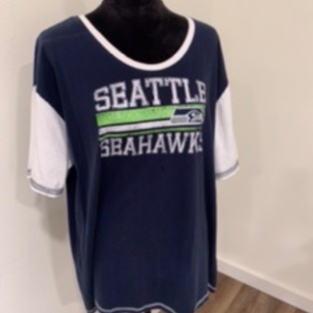 Seahawk top